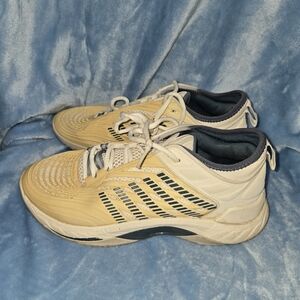 K Swiss Men Hyper Court Supreme 2 Sneakers